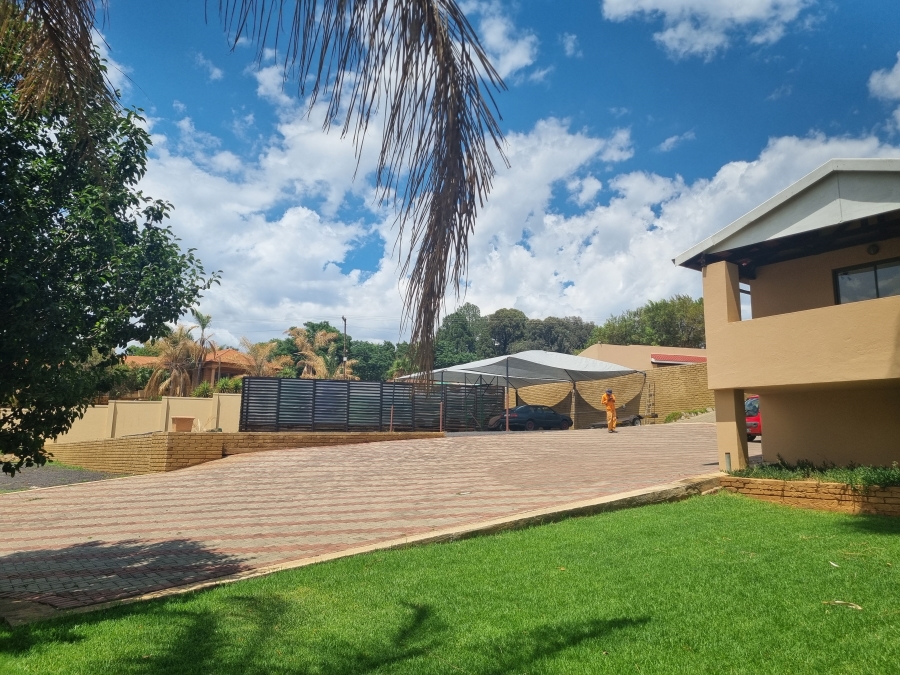 Commercial Property for Sale in Olifantsnek North West